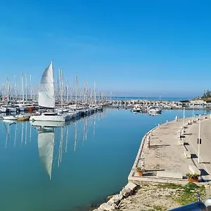 https://casa-corallo-marina-di-ragusa.sicilyhotelsitaly.net