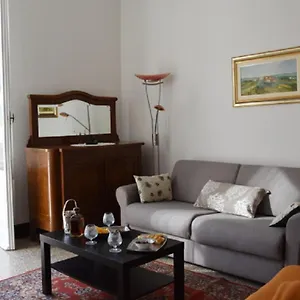  Apartment 4 Seasons Italy