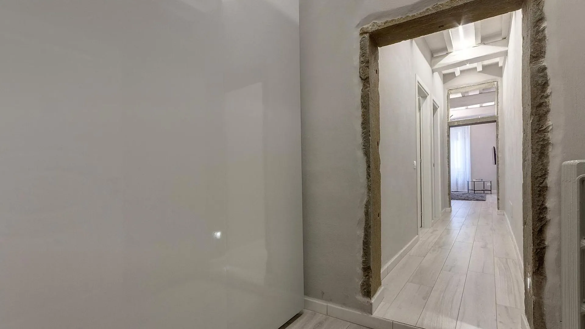 Jake & Francis Apartments By Mamo Florence