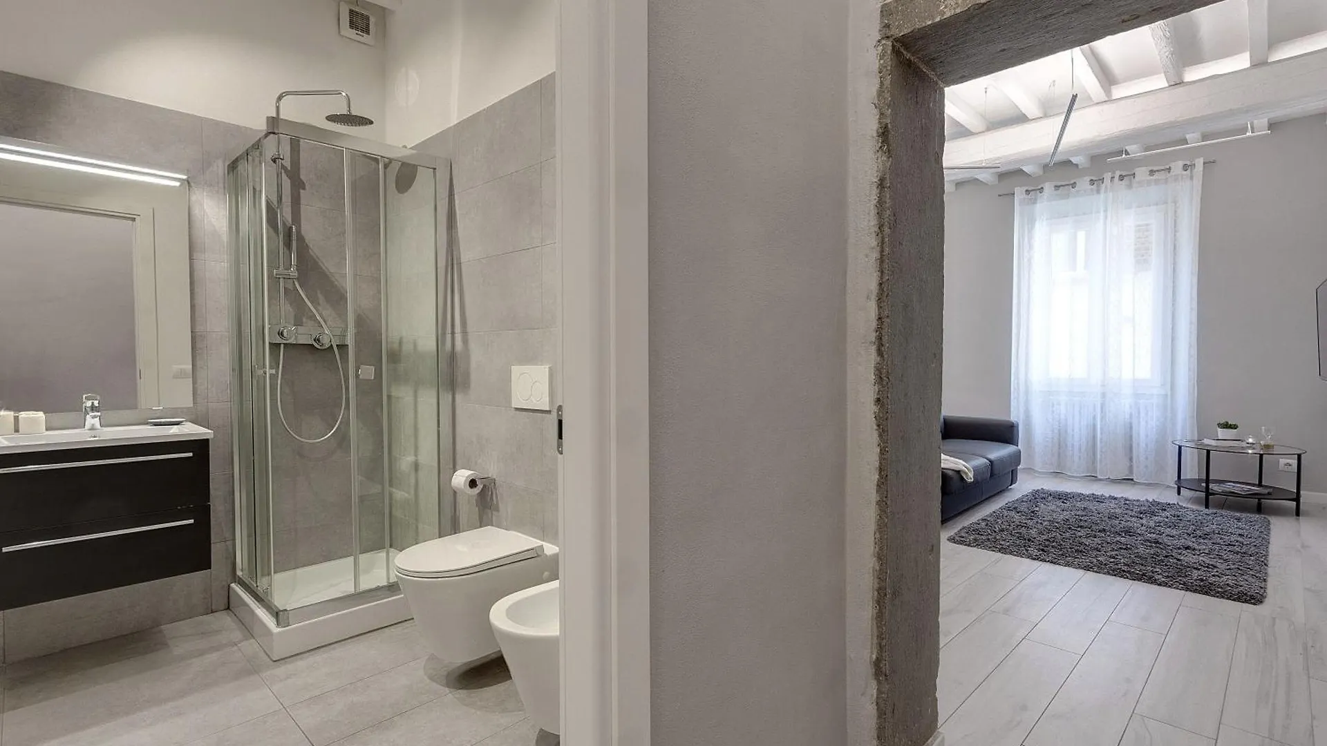 Jake & Francis Apartments By Mamo Florence 0*,